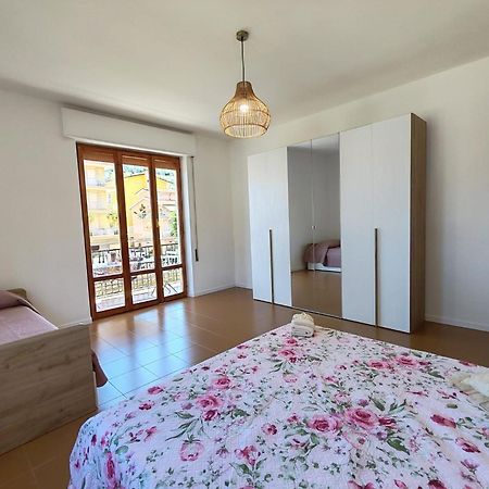 Casa Marisa Lägenhet Grottammare Exteriör bild